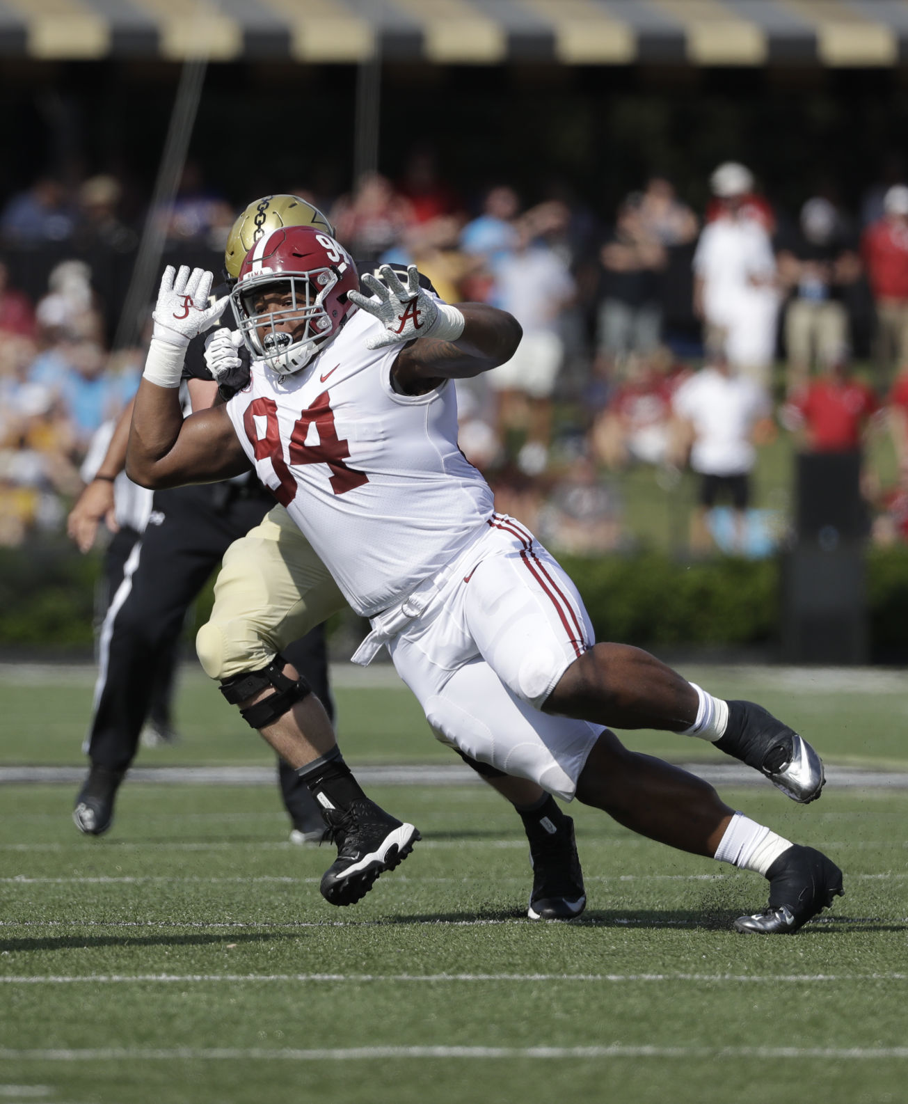 No. 17 − San Diego Chargers: Da'Ron Payne